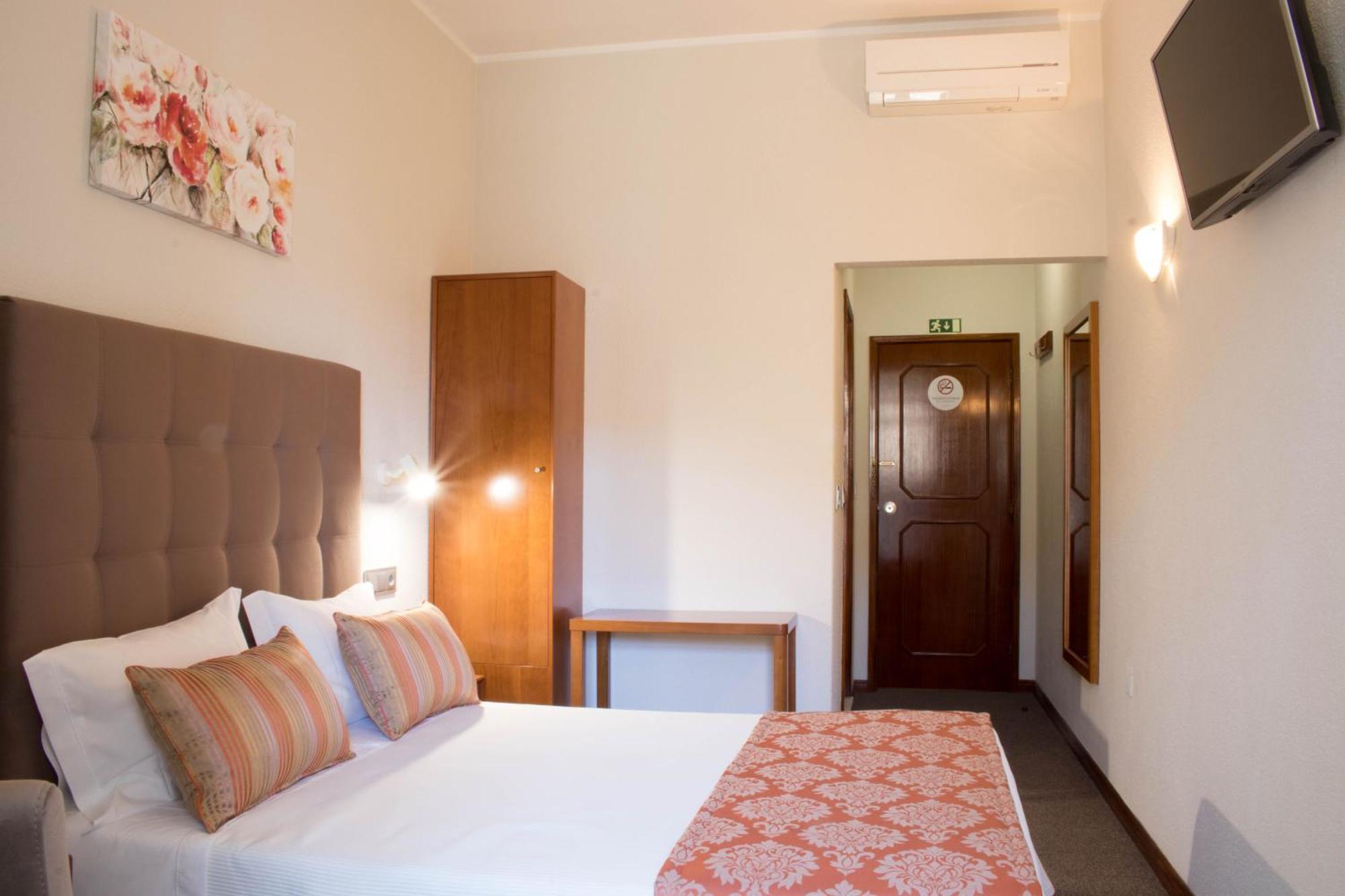 Lusitana Hotel Porto Bilik gambar
