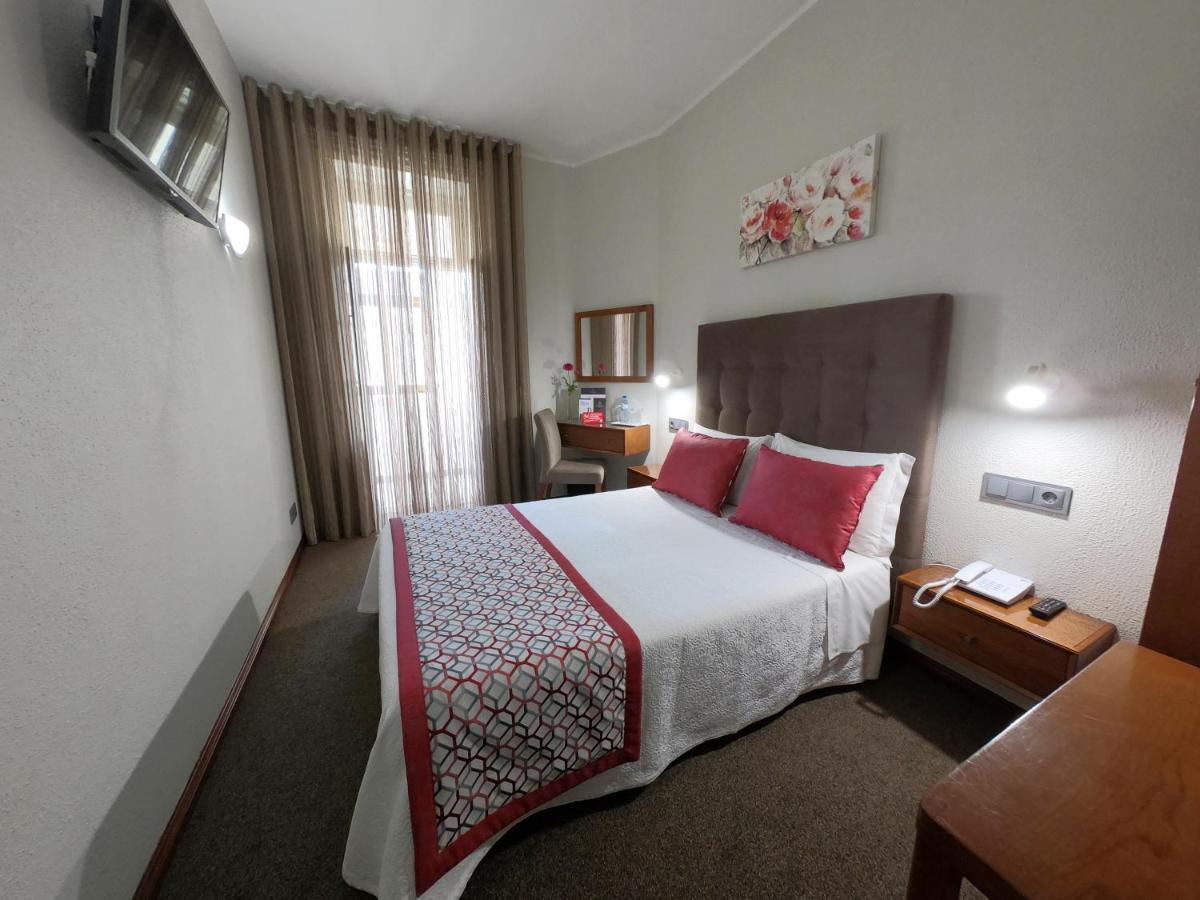 Lusitana Hotel Porto Luaran gambar