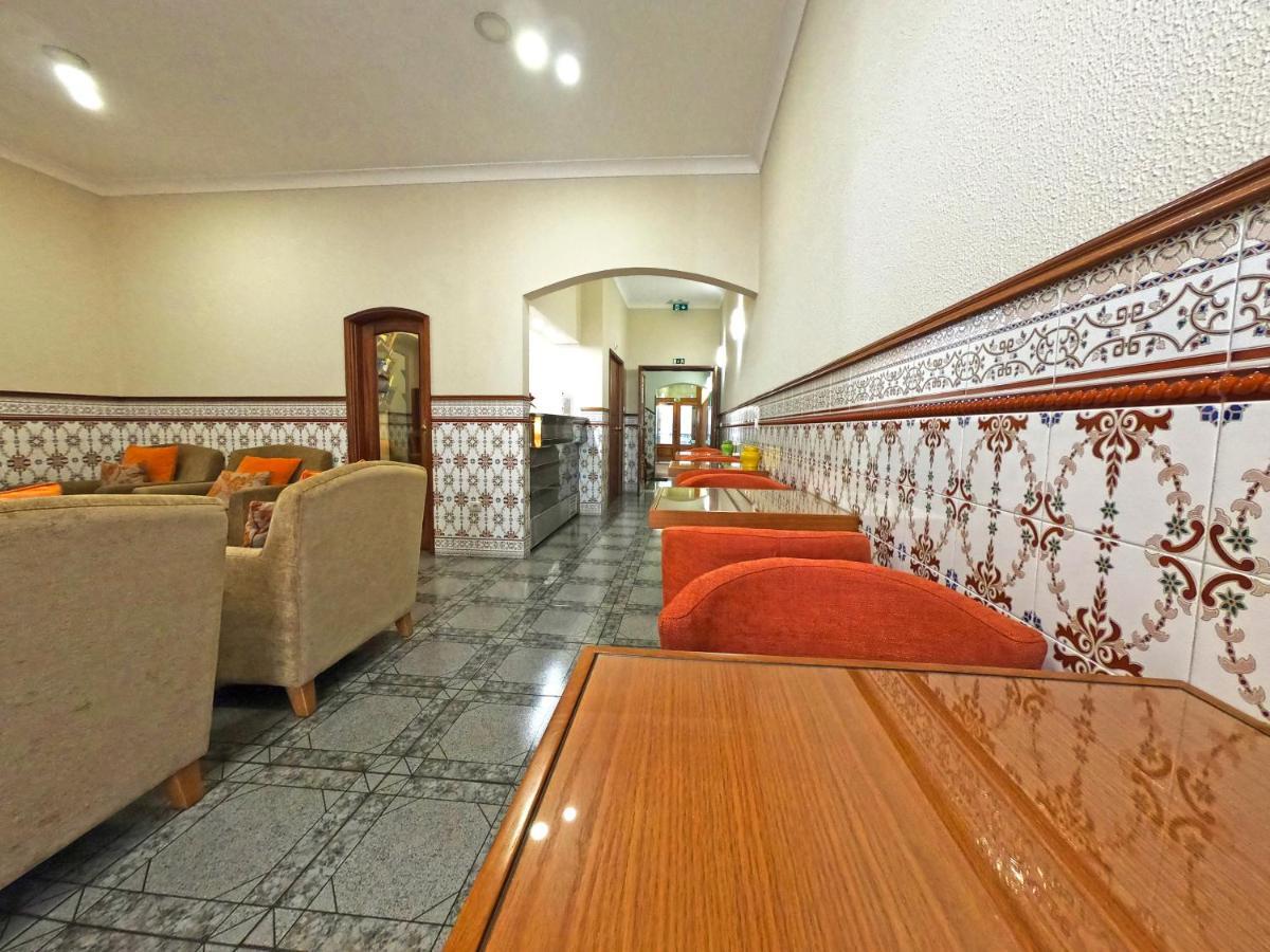Lusitana Hotel Porto Luaran gambar